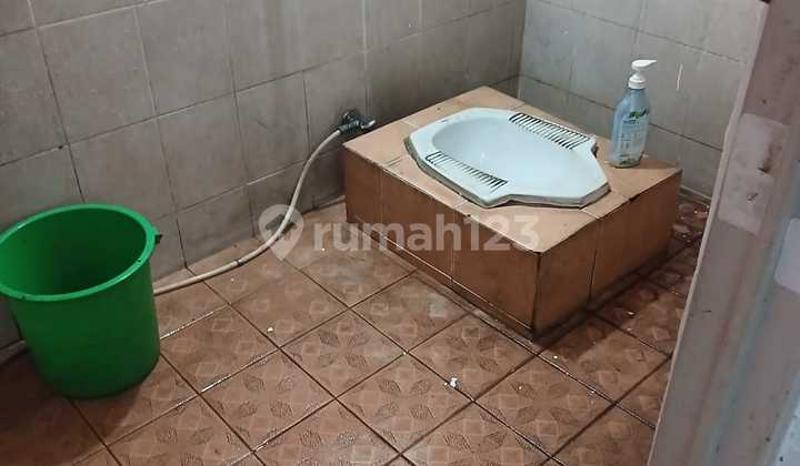 Di Sewa Ruko 1 Lantai Pinggir Jalan Raya di Cipinang Jakarta Timur 2