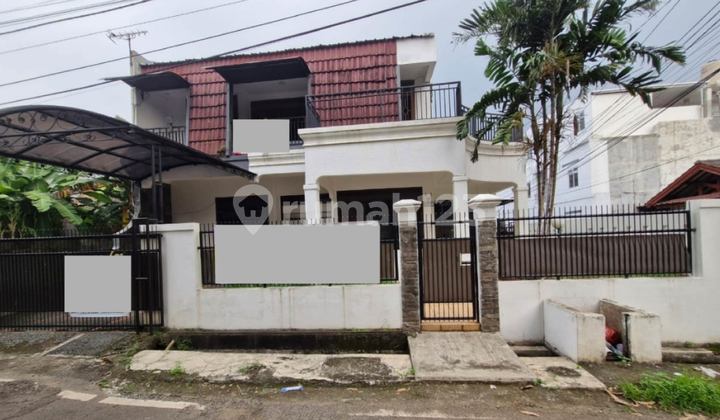 For Sale Rare Strategic Corner House in Pondok Kelapa