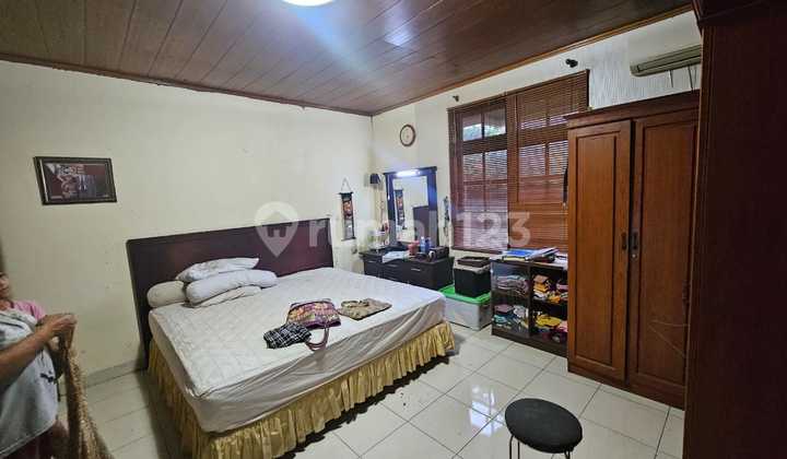 Dijual Cepat Rumah Hook 2 Lantai di Bulevar Hijau Harapan Indah Bekasi 2