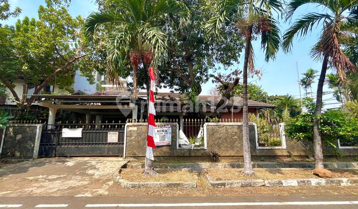 For Sale Spacious House in Kayu Putih, East Jakarta