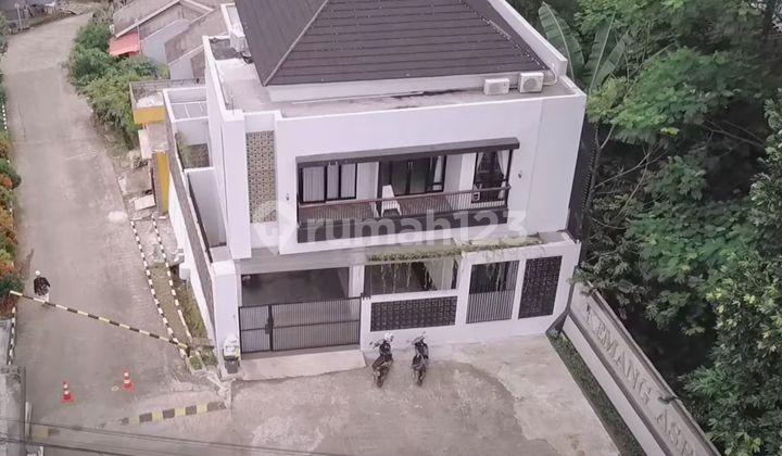 For Sale Minimalist 2-Story House in Kemang Bogor #LL23OKT25 For Sale Minimalist 2-Story House in Kemang Bogor #LL23OKT25