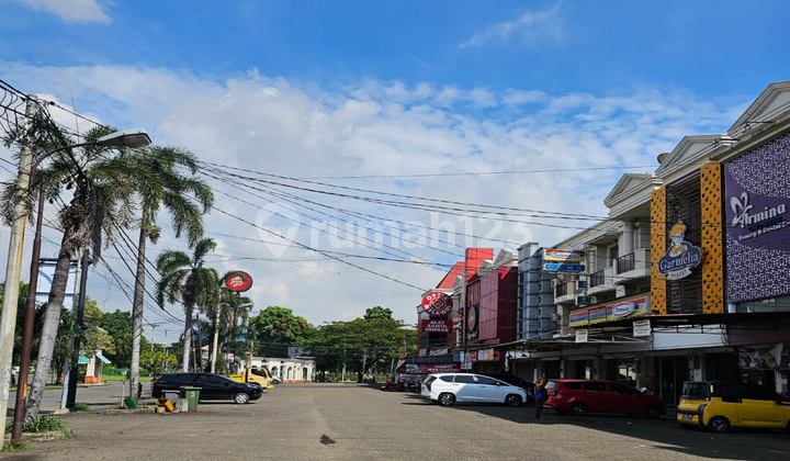 Dijual Ruko 4 Lantai di Boulevar Hijau Harapan Indah Bekasi Dijual Ruko 4 Lantai di Boulevar Hijau Harapan Indah Bekasi