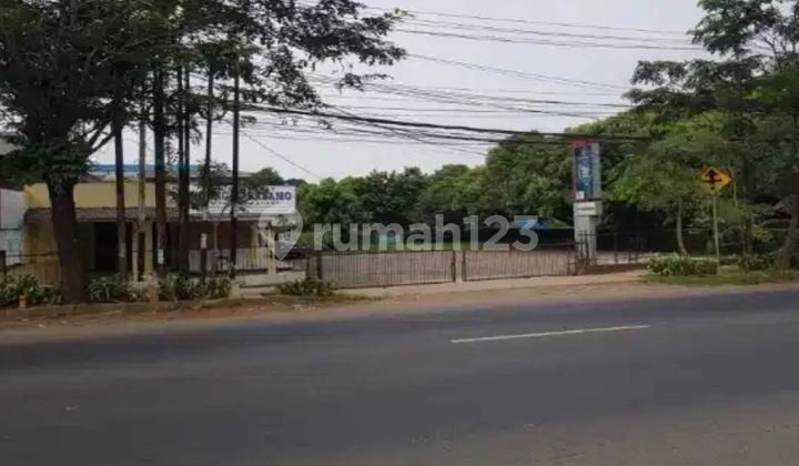 For Rent: Commercial space with extensive land and buildings in Narogong, Bekasi. For Rent: Commercial space with extensive land and buildings in Narogong, Bekasi.