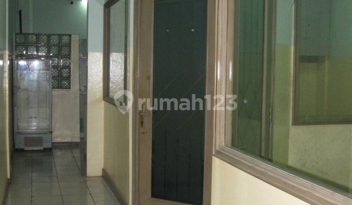 Disewa Ruko Semi Furnished Cocok Tuk Kantor Zona Komersial di Komplek Ruko Grogol Permai Jakarta Barat Disewa Ruko Semi Furnished Cocok Tuk Kantor Zona Komersial di Komplek Ruko Grogol Permai Jakarta Barat