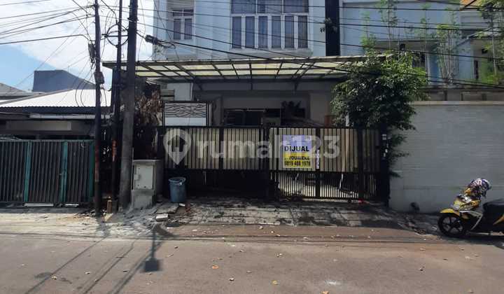 Dijual Rumah Kantor dekat Puri Mall Rawa Buaya, Jakarta Barat Dijual Rumah Kantor dekat Puri Mall Rawa Buaya, Jakarta Barat