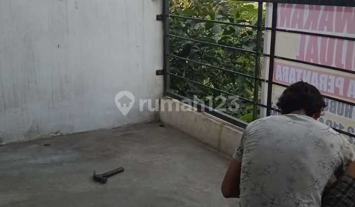 Rumah Hunian Minimalis 2 Lantai Kota Mojokerto 1