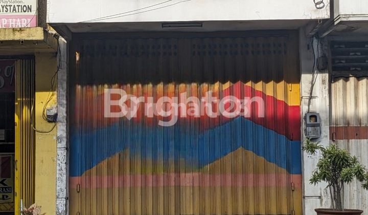 RUKO STRATEGIS JL MAJAPAHIT MOJOKERTO RUKO STRATEGIS JL MAJAPAHIT MOJOKERTO