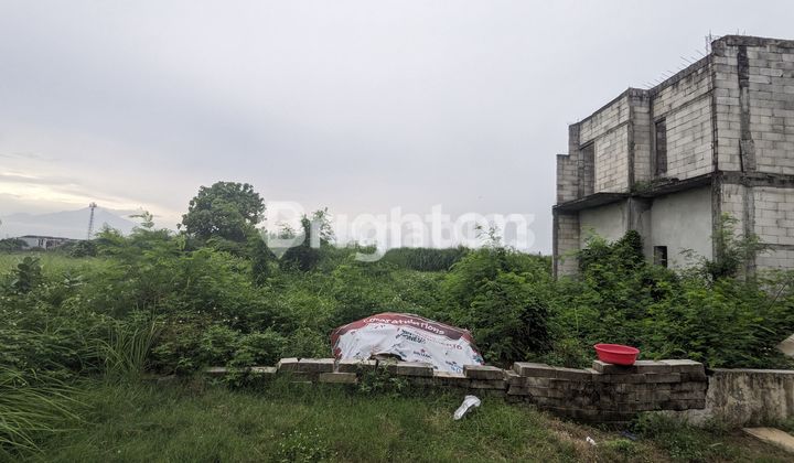 LAND WITH FOUNDATION IN MOJOKERTO CITY