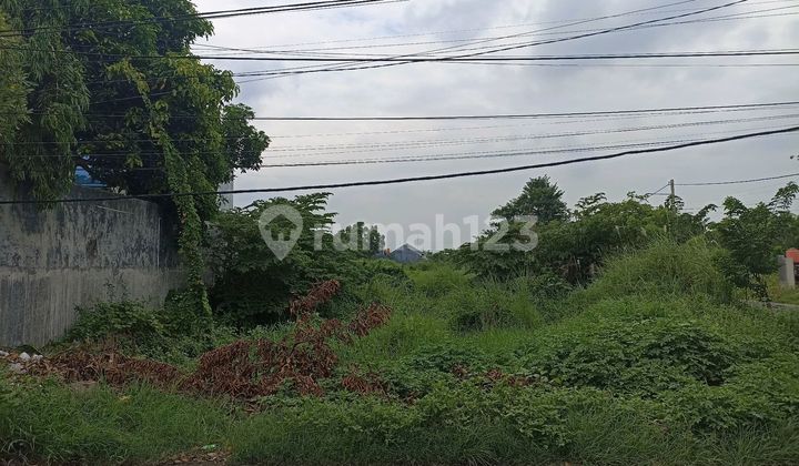 Zero Land, Mojokerto City Main Road