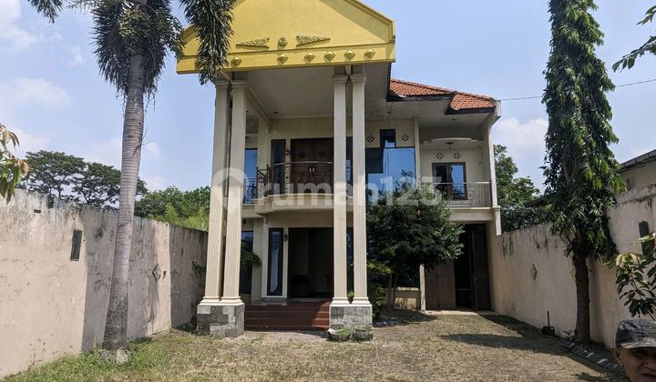 Rumah Hunian 2 Lantai/tempat Usaha Kota Mojokerto