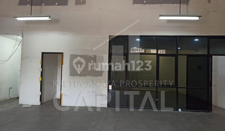 Ruko 2 Lantai Main Road di jln Cimareme 1