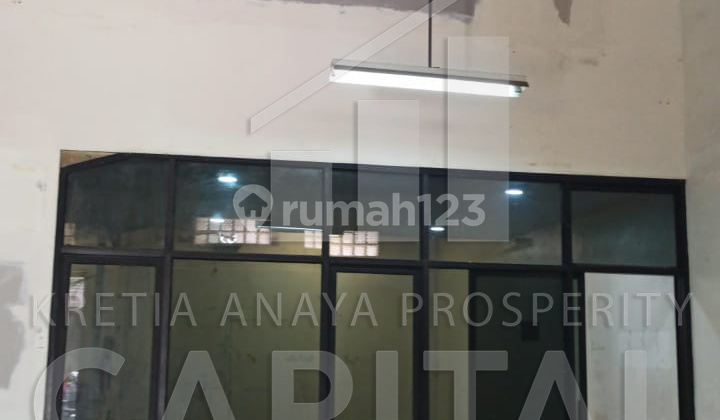 Ruko 2 Lantai Main Road di jln Cimareme 2