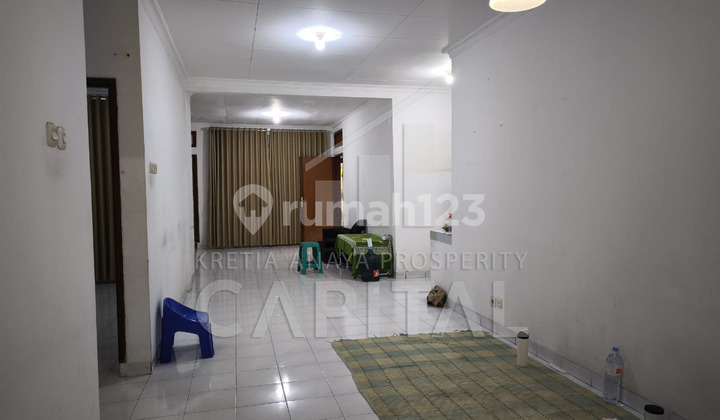 A Beautiful and Comfortable House in Fajar Raya Complex, North Cimahi