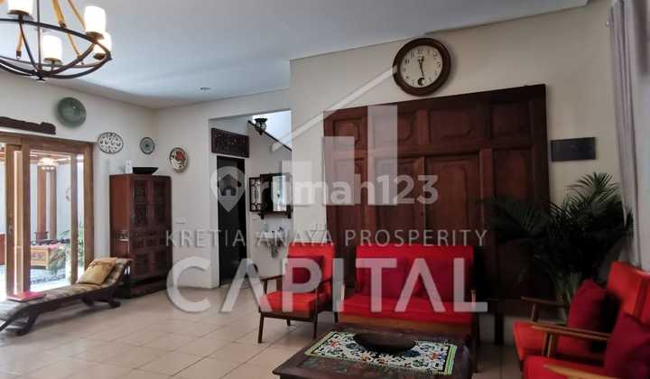 Aesthetic House with the Best Lake View in the Lokacitra Area of New Parahyangan City