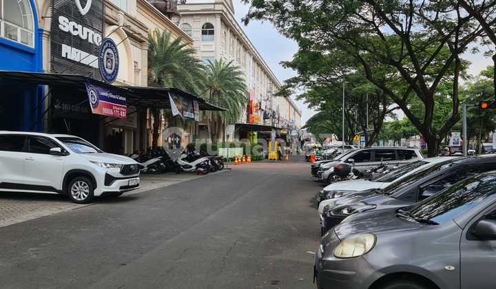 FOR SALE 4-STORY TWIN SHOPHOUSE – GREEN LAKE CITY, READY FOR BUSINESS! FOR SALE 4-STORY TWIN SHOPHOUSE – GREEN LAKE CITY, READY FOR BUSINESS!