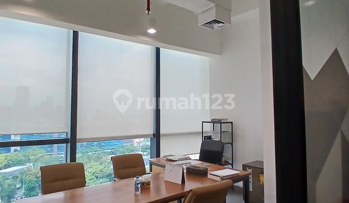 Dijual Office Space di District 8 Senopati 133 M2 Furnished Dijual Office Space di District 8 Senopati 133 M2 Furnished