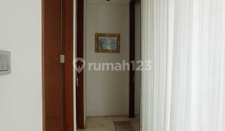 Dijual Rumah Tinggal Cantik Dalam Compound di Kemang Timur 2