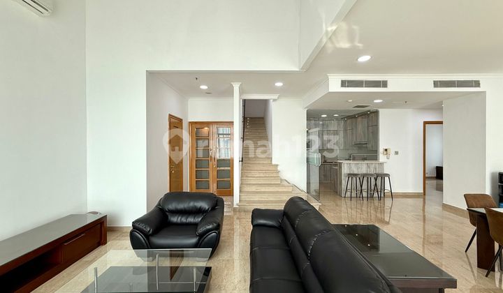 Disewakan Junior Penthouse 4BR Duplex di Senayan Residence 2