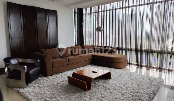 Disewakan Unit 3BR Low Floor di Four Seasons Residences Disewakan Unit 3BR Low Floor di Four Seasons Residences