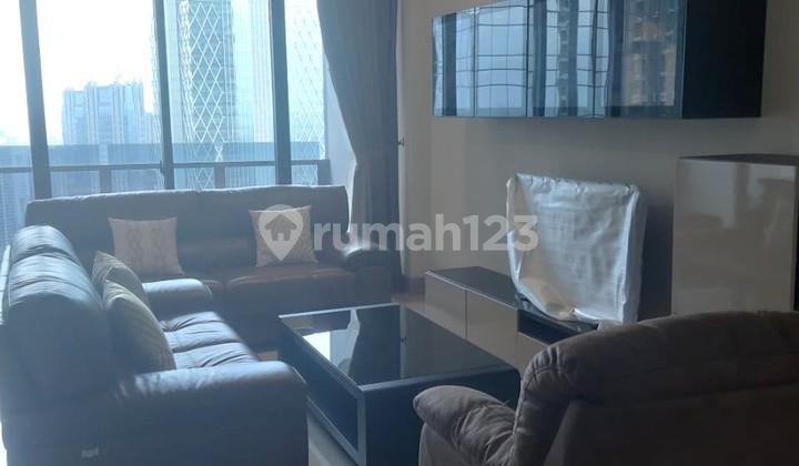 Disewakan Unit 3 BR Furnished di District 8 Senopati 2