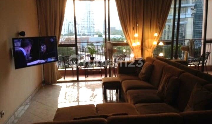 Dijual Unit 2BR 90 m2 Good Furnished di Apartemen Taman Rasuna 2
