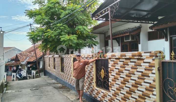 Dijual Cepat! Rumah Tinggal di Beji Timur, Depok Dijual Cepat! Rumah Tinggal di Beji Timur, Depok