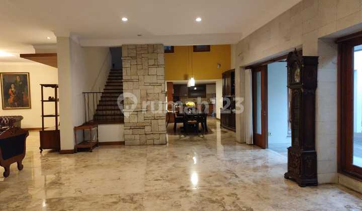 Disewakan Rumah di Jl. Darmawangsa, Jakarta Selatan 2