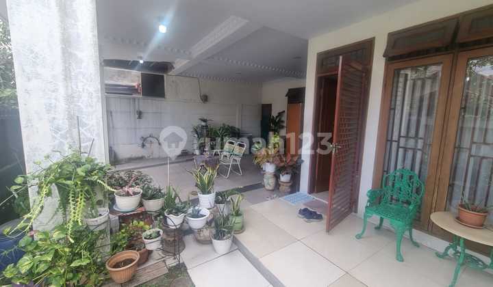 Spacious 2-Story House in Bulog 1 Complex, Jatiwarna, Pondok Gede - 5 Bedrooms, 6 Bathrooms, 2-Car Garage, Price 3 Billion Negotiable 2