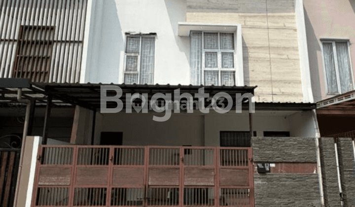 Rumah 3 Lantai Siap Huni Dijual 3 M (nego) Modernland Tangerang 1