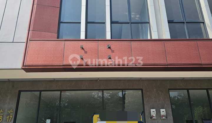 Disewakan Ruko Front Row 3 Lantai Kota Wisata Cibubur Depan Rs Eka Hospital