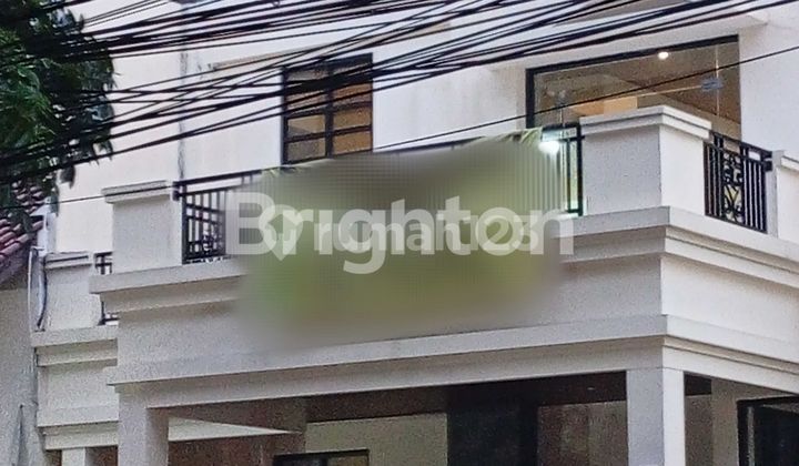 Gedung 3 lantai luas Bangunan 840M2 Gandaria Jakarta Selatan 1