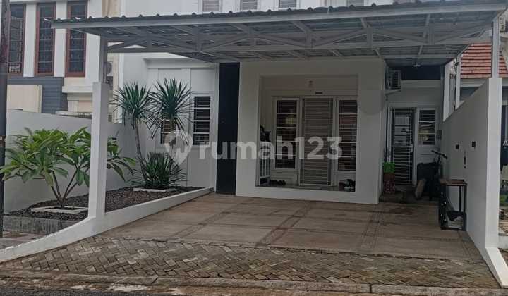 For Sale Move-In Ready House Renovated 2025 in Legenda Wisata Cluster Vivaldi - Land Area 128 Building Area 220 - Price 2 Billion Negotiable 2