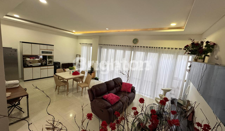 Rumah 3 Lantai Siap Huni Dijual 3 M (nego) Modernland Tangerang 2