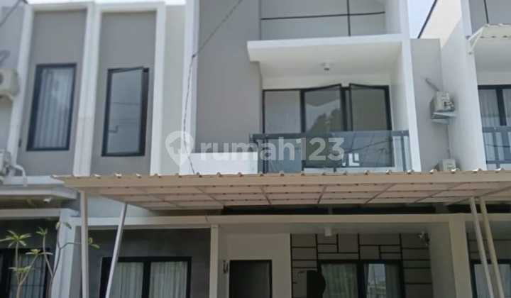 2-Story House for Rent in Permata Cimanggis Depok - Strategic Location, Full Facilities, 45 Million/Year Negotiable 2-Story House for Rent in Permata Cimanggis Depok - Strategic Location, Full Facilities, 45 Million/Year Negotiable