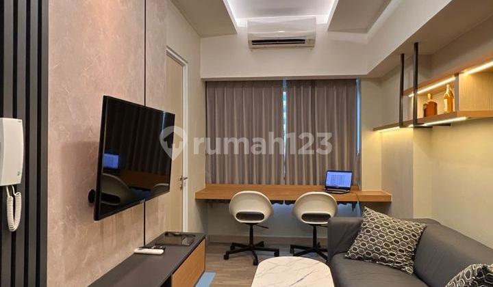 For Sale Springlake View Apartment Summarecon Bekasi – Tower Freesia, 2BR, Best Price! For Sale Springlake View Apartment Summarecon Bekasi – Tower Freesia, 2BR, Best Price!