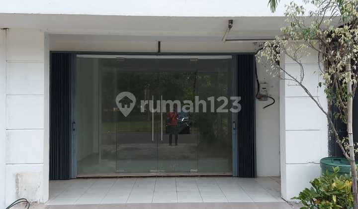 For Sale & Rent 3-Story Shop House Raffles Hill Cibubur – Strategic Location, Freehold Title, Business Ready 2