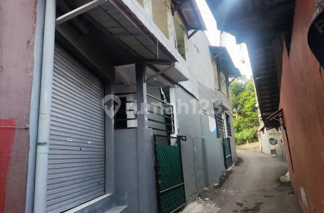 For Sale: 35-Room Boarding House in Tugu Cimanggis – Near Gunadarma University & Bogor Main Road For Sale: 35-Room Boarding House in Tugu Cimanggis – Near Gunadarma University & Bogor Main Road