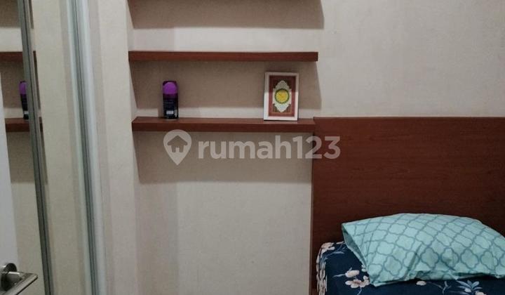 Apartemen Green Pramuka Tower Pino 2BR – Lantai 27, Hadap Kolam Renang, Full Furnished 2