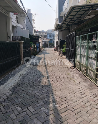 Bebas Banjir, Rumah, 1 Lantai, SHM, Dekat Taman Kota, Siap Huni 2