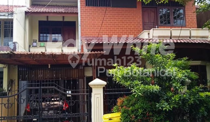 Rumah Disewakan Di Perumahan Taman Aries