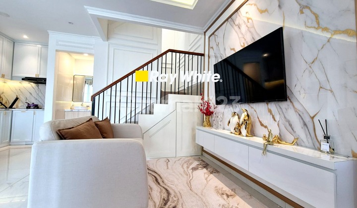 Modern Minimalist House in South Tangerang 2