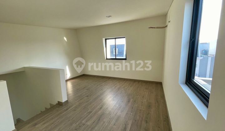 For Sale Cheap House in Maison De Westeria 7X12 + Attic Jgc Metland 2