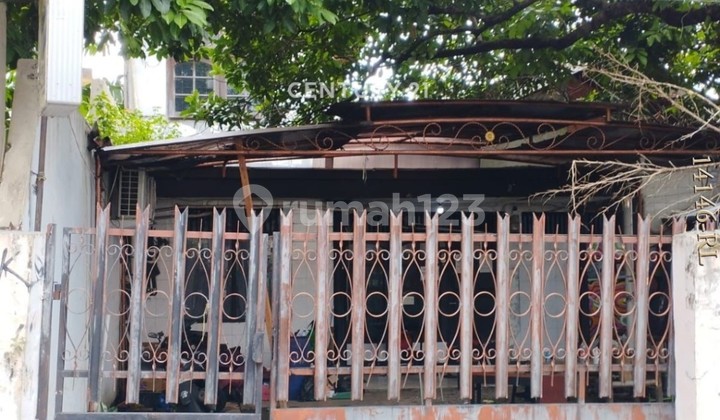 Dijual Rumah Tinggal Petukangan Pinggir Jalan Raya Dijual Rumah Tinggal Petukangan Pinggir Jalan Raya