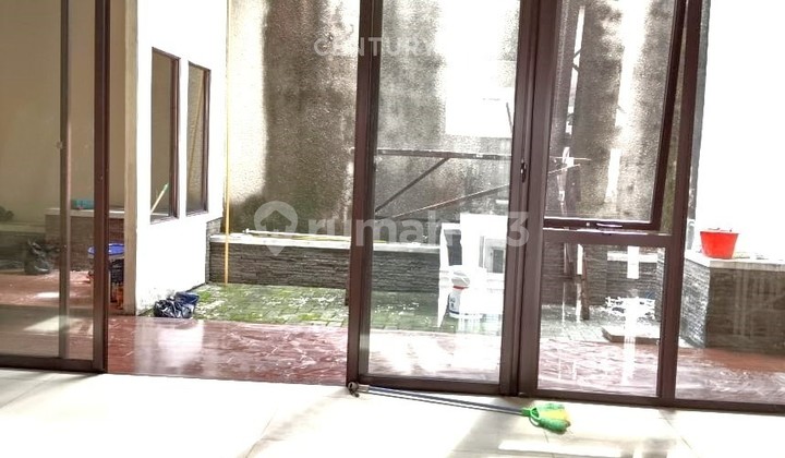 Rumah Minimalis Modern 2 Lantai Kebayoran Residence Bintaro  8427