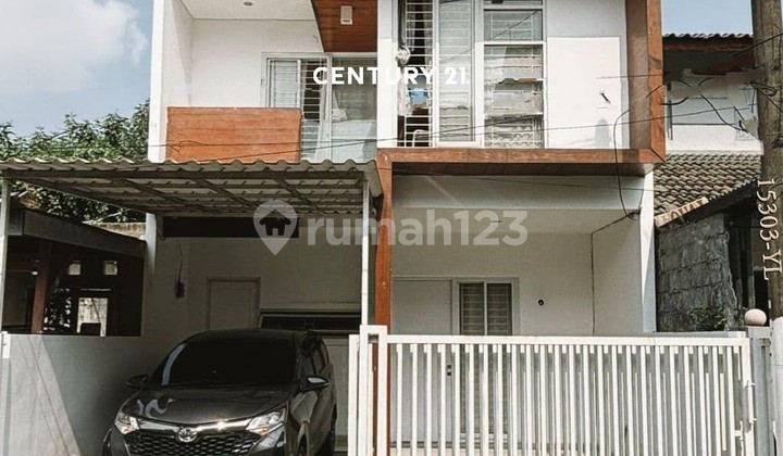 For Sale Ready-to-Occupy House in Cluster at Graha Raya