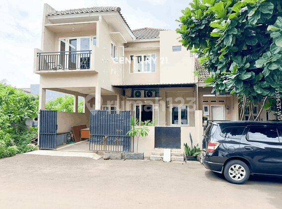 For Sale Ready-to-Occupy Row House Wide Road One Gate In Graha Bintaro