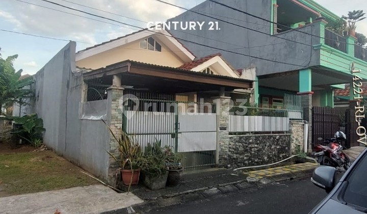 Dijual Rumah Lokasi Stategis Di Graha Raya Tangerang Selatan