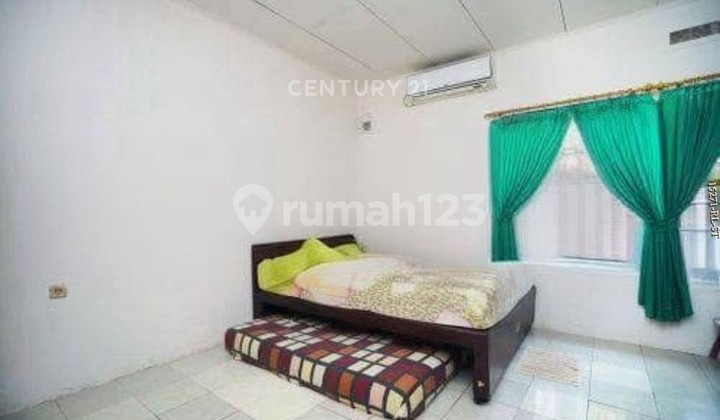 Rumah Dengan Tanah Luas Di One Gate Cluster 2