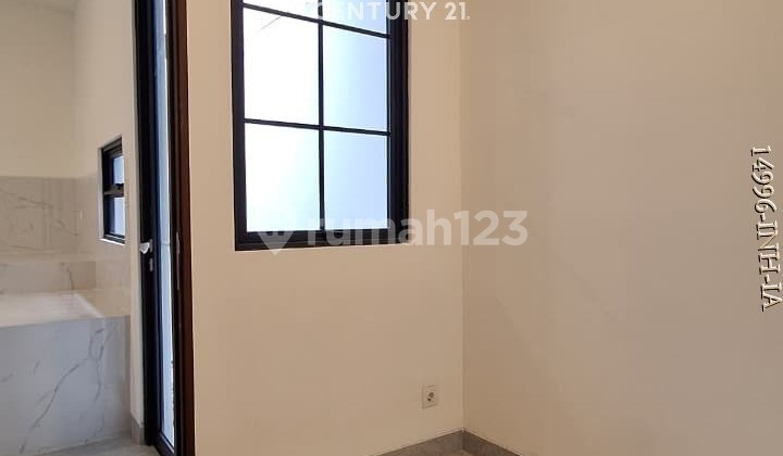 Disewakan Rumah Brand New  Di Alstonia Citra Garden Bintaro 2