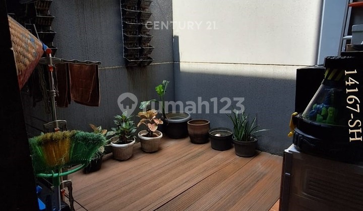 Dijual Rumah Cantik Siap Huni Discovery Bintaro 2